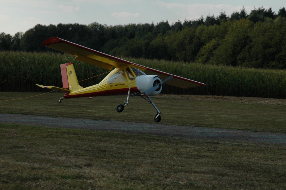 Akro 18